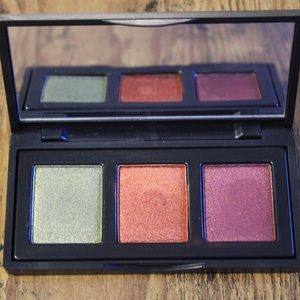 Naked Cosmetics urban rustic eyeshadow trio